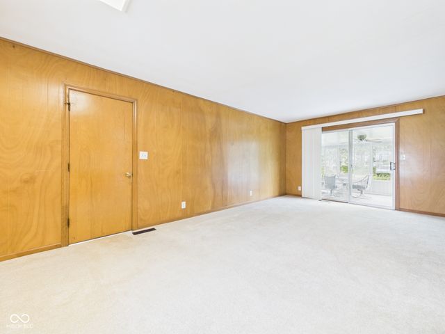 1316 Ranike Drive, Anderson, IN 46012