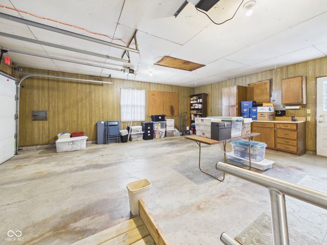 1316 Ranike Drive, Anderson, IN 46012