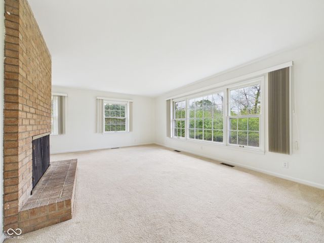 1316 Ranike Drive, Anderson, IN 46012