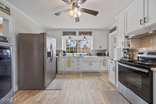 1307 N Respess Street, Washington, NC 27889