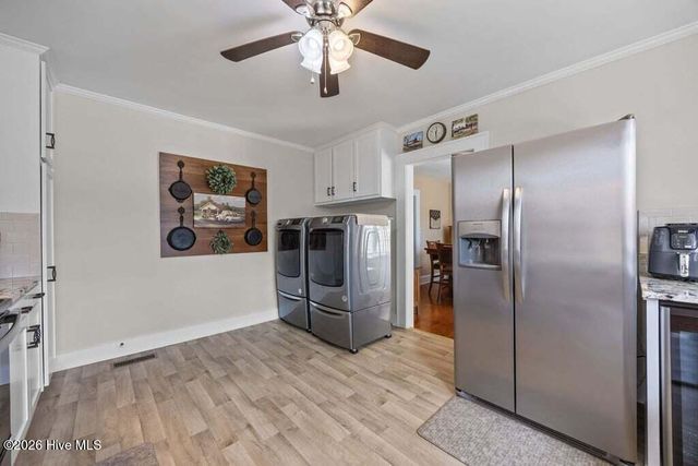 1307 N Respess Street, Washington, NC 27889