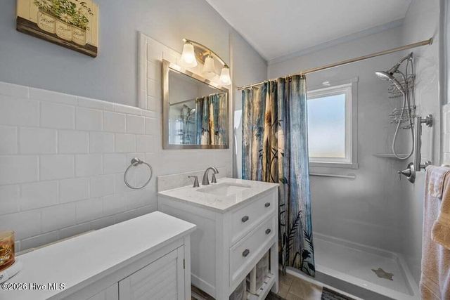 1307 N Respess Street, Washington, NC 27889