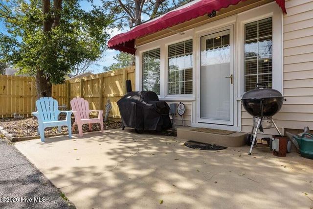 1307 N Respess Street, Washington, NC 27889