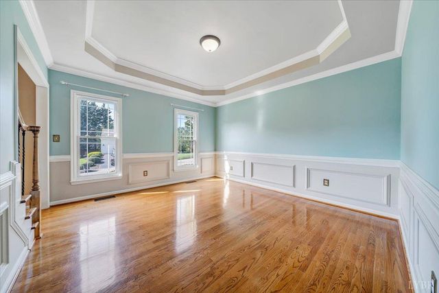 7706 Hollins Court Circle, Roanoke, VA 24019