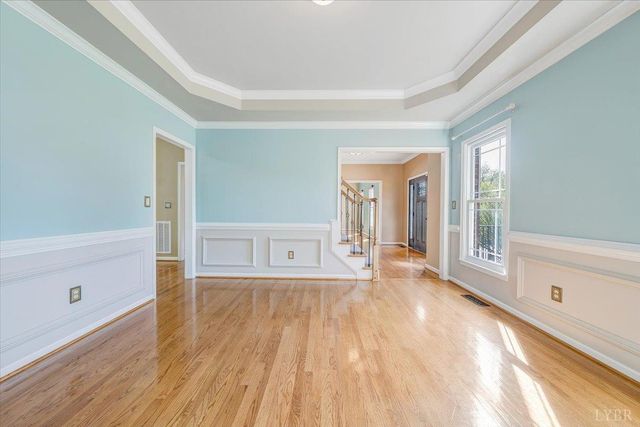 7706 Hollins Court Circle, Roanoke, VA 24019