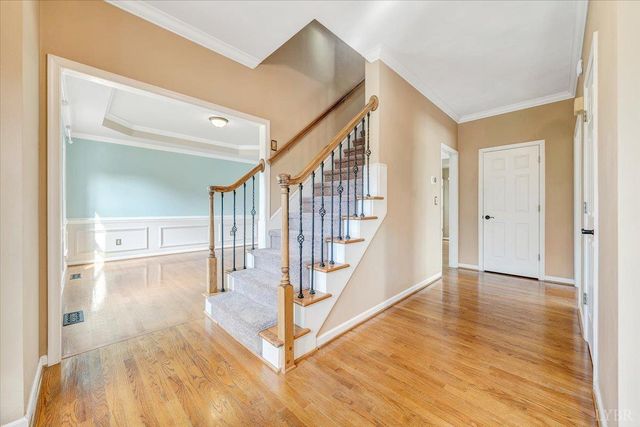 7706 Hollins Court Circle, Roanoke, VA 24019