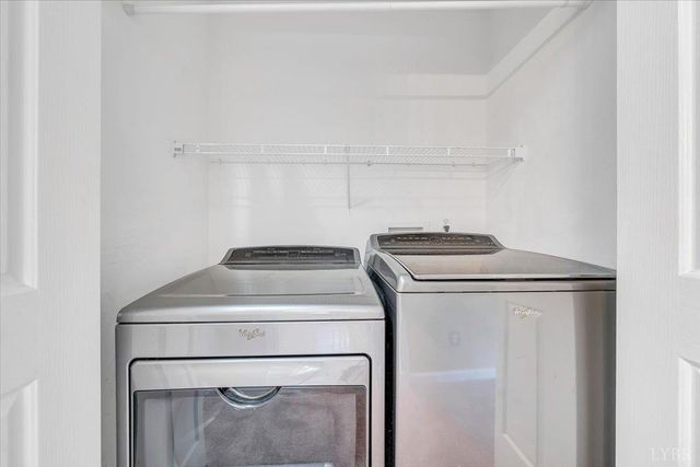 7706 Hollins Court Circle, Roanoke, VA 24019