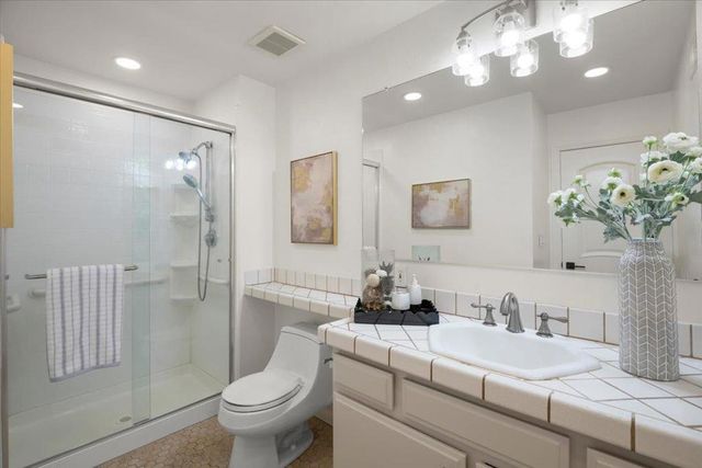 692 Hathaway Court, San Jose, CA 95136