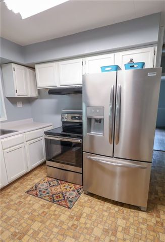 4401 SE Walnut Grove Lane, Colcord, OK 74338
