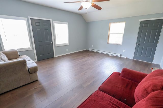 4401 SE Walnut Grove Lane, Colcord, OK 74338