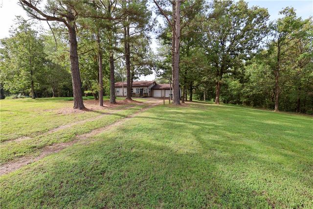4401 SE Walnut Grove Lane, Colcord, OK 74338