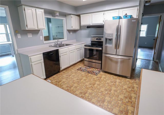 4401 SE Walnut Grove Lane, Colcord, OK 74338
