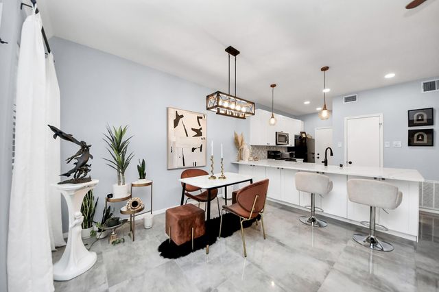 3800 Tanglewilde Street 503, Houston, TX 77063