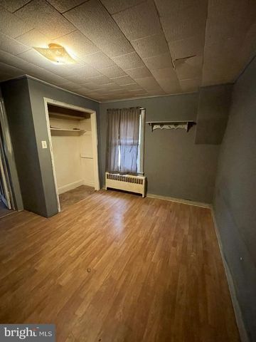 15 DEWEY ST, Mohnton, PA 19540