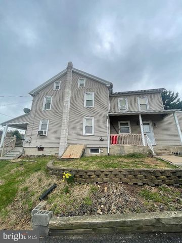 15 DEWEY ST, Mohnton, PA 19540