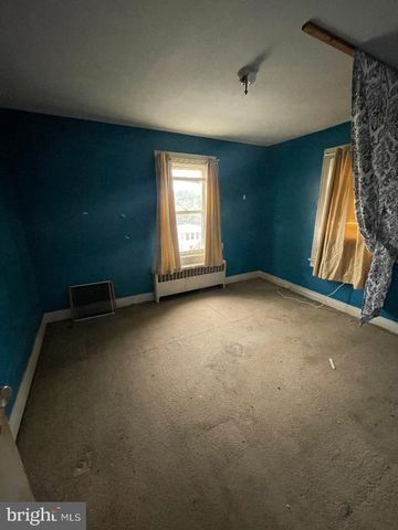 15 DEWEY ST, Mohnton, PA 19540