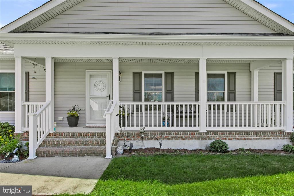 Image 6 of property listing at 27188 INDIAN MEADOWS CIR, Millsboro, DE 19966
