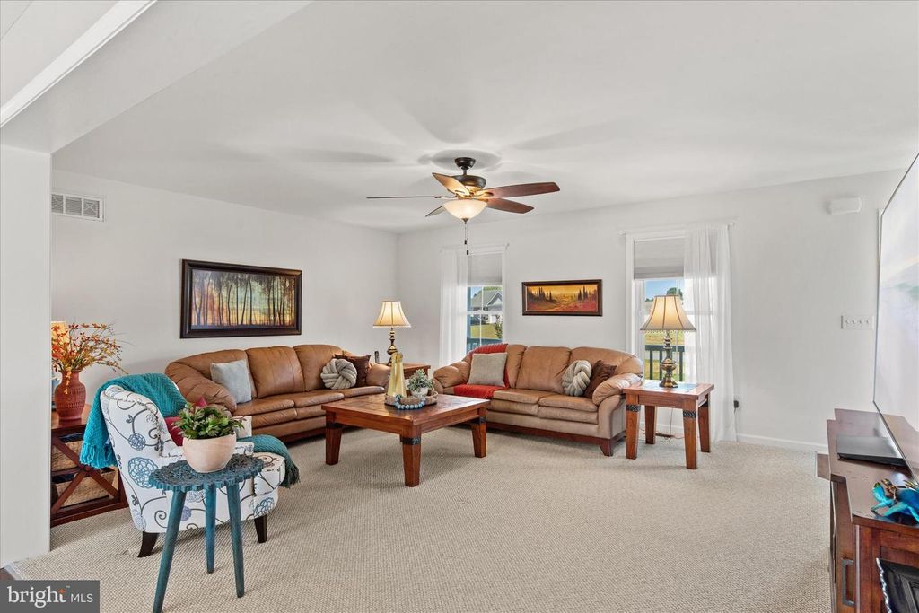 Image 9 of property listing at 27188 INDIAN MEADOWS CIR, Millsboro, DE 19966