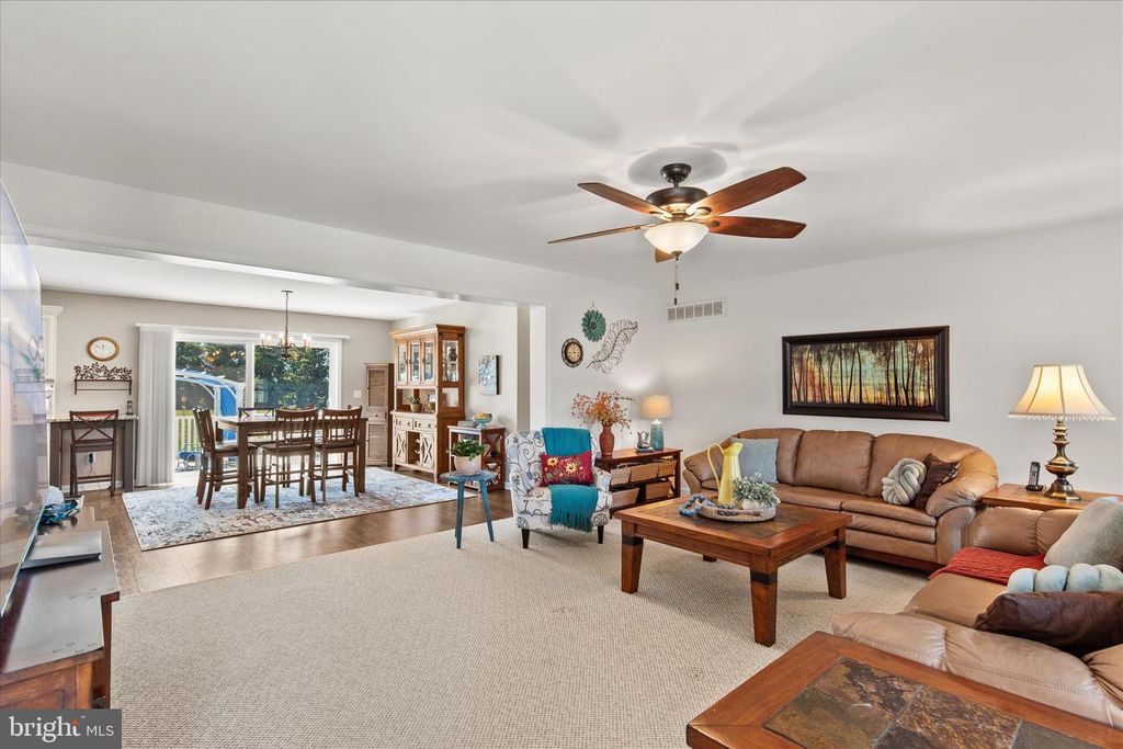 Image 10 of property listing at 27188 INDIAN MEADOWS CIR, Millsboro, DE 19966