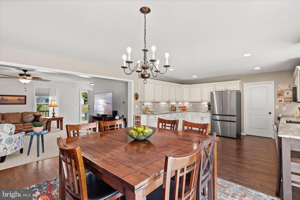 Image 15 of property listing at 27188 INDIAN MEADOWS CIR, Millsboro, DE 19966
