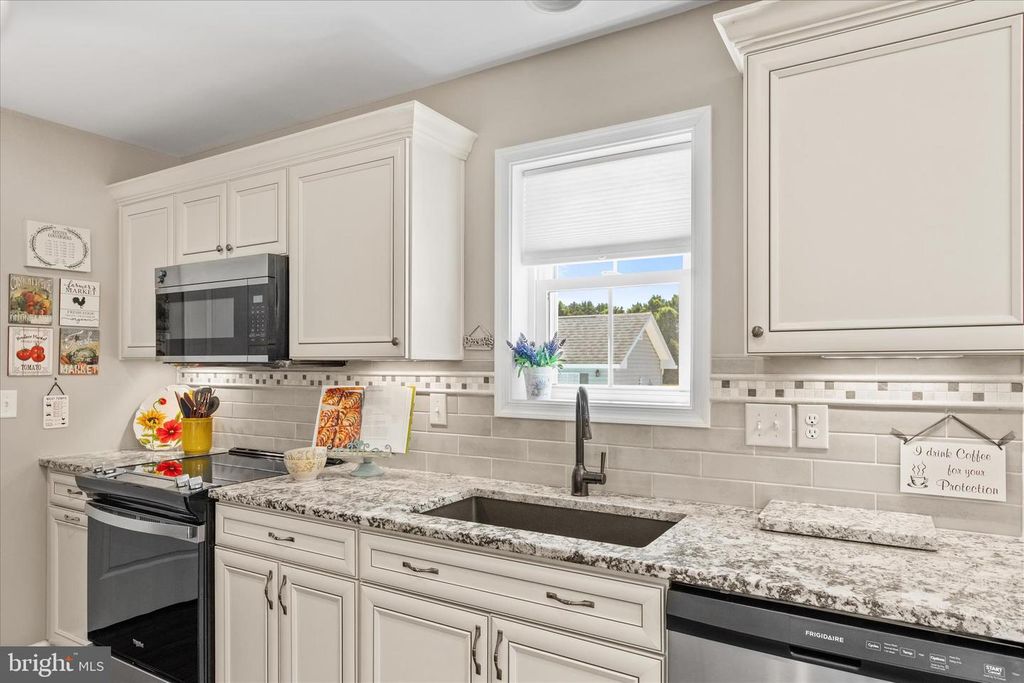 Image 22 of property listing at 27188 INDIAN MEADOWS CIR, Millsboro, DE 19966
