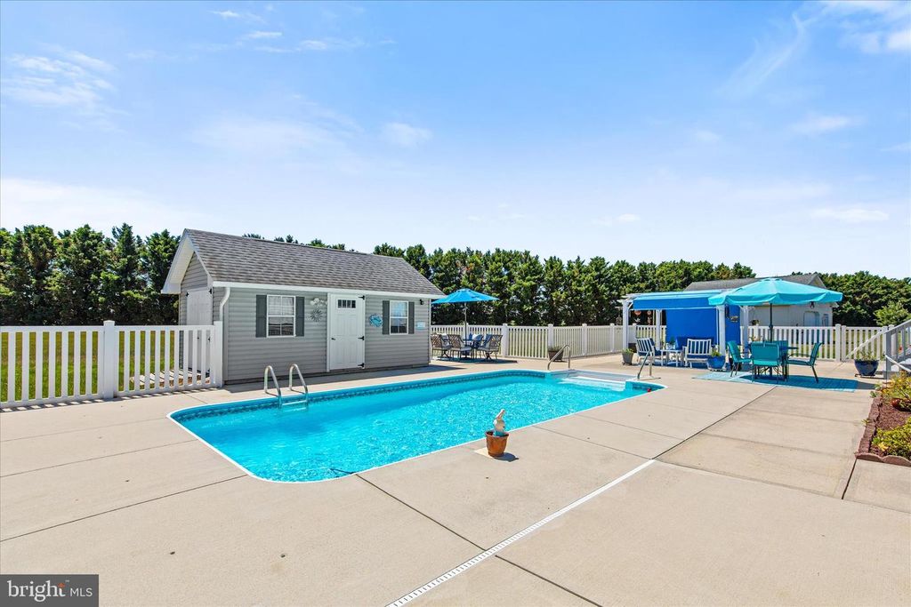 Image 3 of property listing at 27188 INDIAN MEADOWS CIR, Millsboro, DE 19966