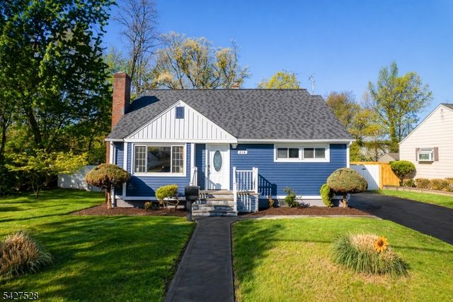 812 Sterling St, Plainfield City, NJ 07062