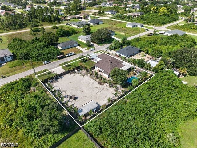 3104 17TH ST SW, Lehigh Acres, FL 33976