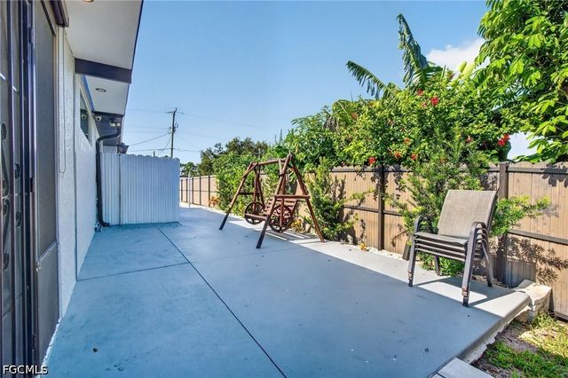 3104 17TH ST SW, Lehigh Acres, FL 33976