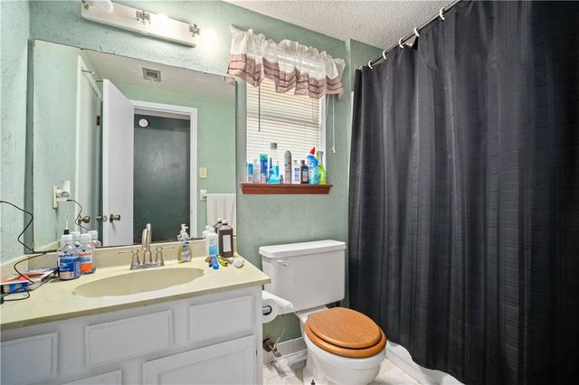 2600 Lost River Road, Mobile, AL 36605