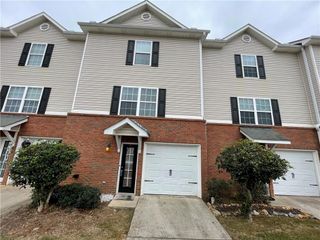 41 MIDDLEBROOK Drive, Cartersville, GA 30120