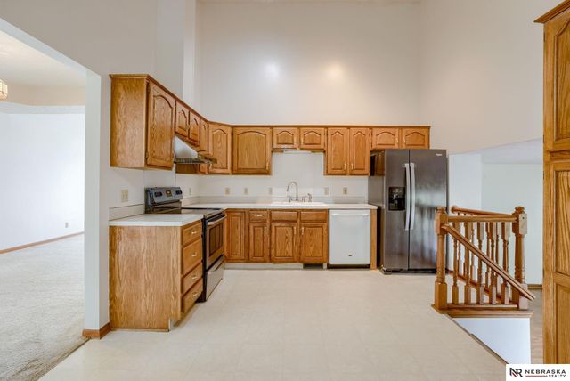 11406 S 43rd Street, Bellevue, NE 68123