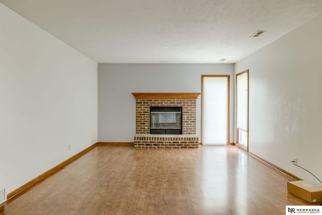 11406 S 43rd Street, Bellevue, NE 68123