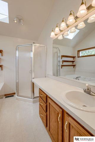 11406 S 43rd Street, Bellevue, NE 68123