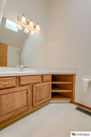 11406 S 43rd Street, Bellevue, NE 68123