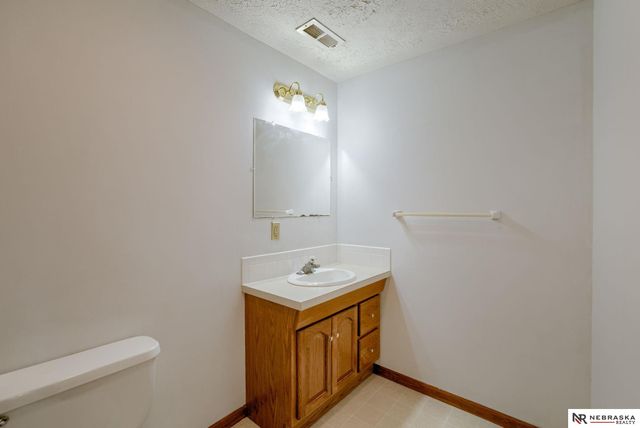 11406 S 43rd Street, Bellevue, NE 68123