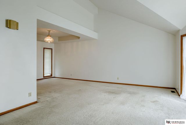 11406 S 43rd Street, Bellevue, NE 68123