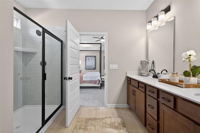 109 Shire Loop, Calhoun, GA 30701