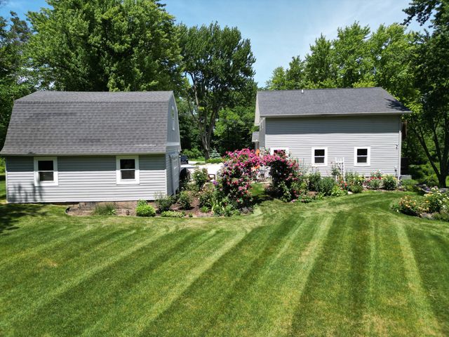3450 Michigan Street Ne, Grand Rapids Twp, MI 49525