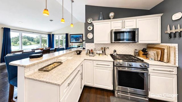 3450 Michigan Street Ne, Grand Rapids Twp, MI 49525