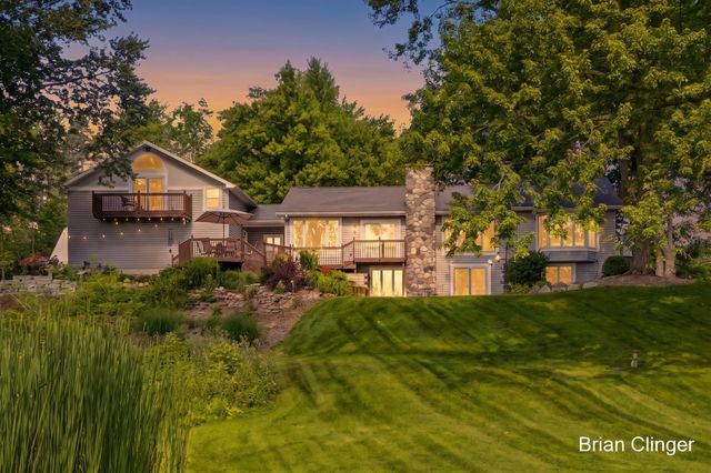 3450 Michigan Street Ne, Grand Rapids Twp, MI 49525