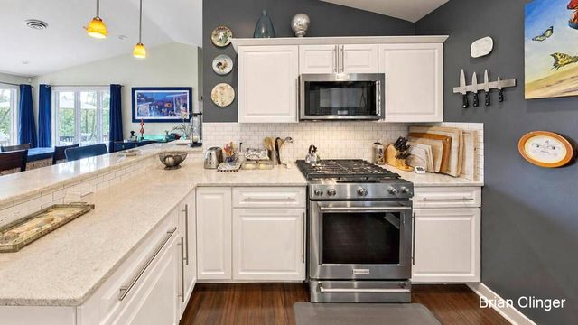 3450 Michigan Street Ne, Grand Rapids Twp, MI 49525