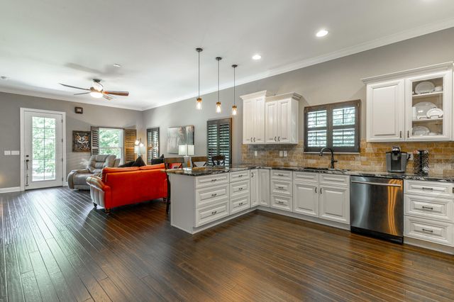 6860 Cooley Road, Ooltewah, TN 37363