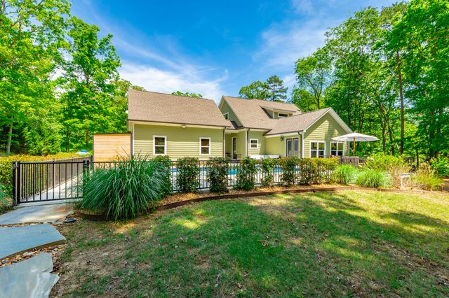 6860 Cooley Road, Ooltewah, TN 37363
