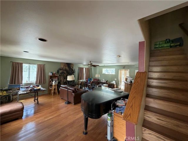 839 Apple, Wrightwood, CA 92397