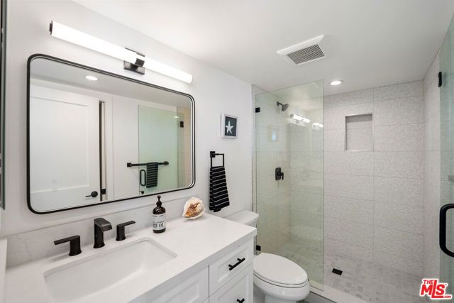 11838 Ebbtide Lane, Malibu, CA 90265