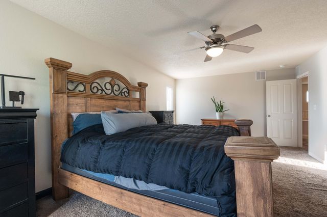 1120 Reynosa Loop SE, Rio Rancho, NM 87124