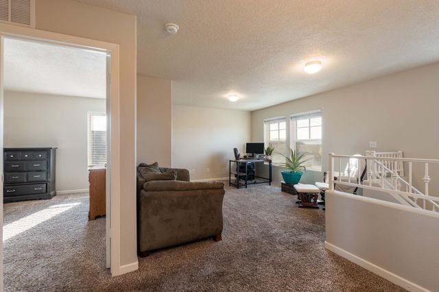 1120 Reynosa Loop SE, Rio Rancho, NM 87124