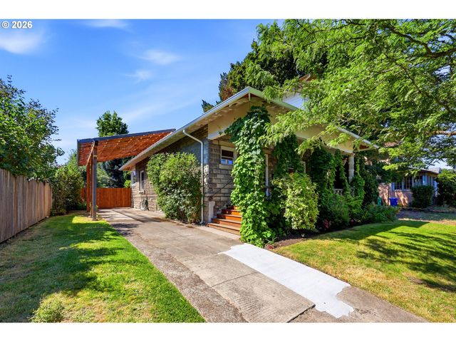1820 N SCHOFIELD St, Portland, OR 97217