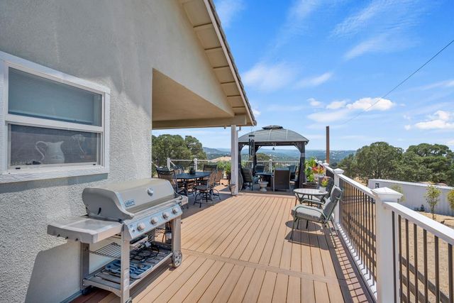 1221 Magers Rd, San Andreas, CA 95249